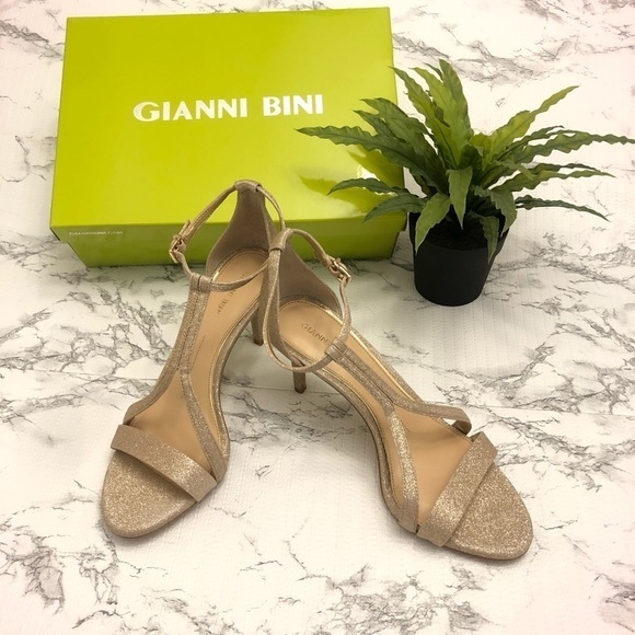 Gianna Bini Shaylinn Sandgold Strappy Glittery Heels Size 9.5 - Picture 3 of 13
